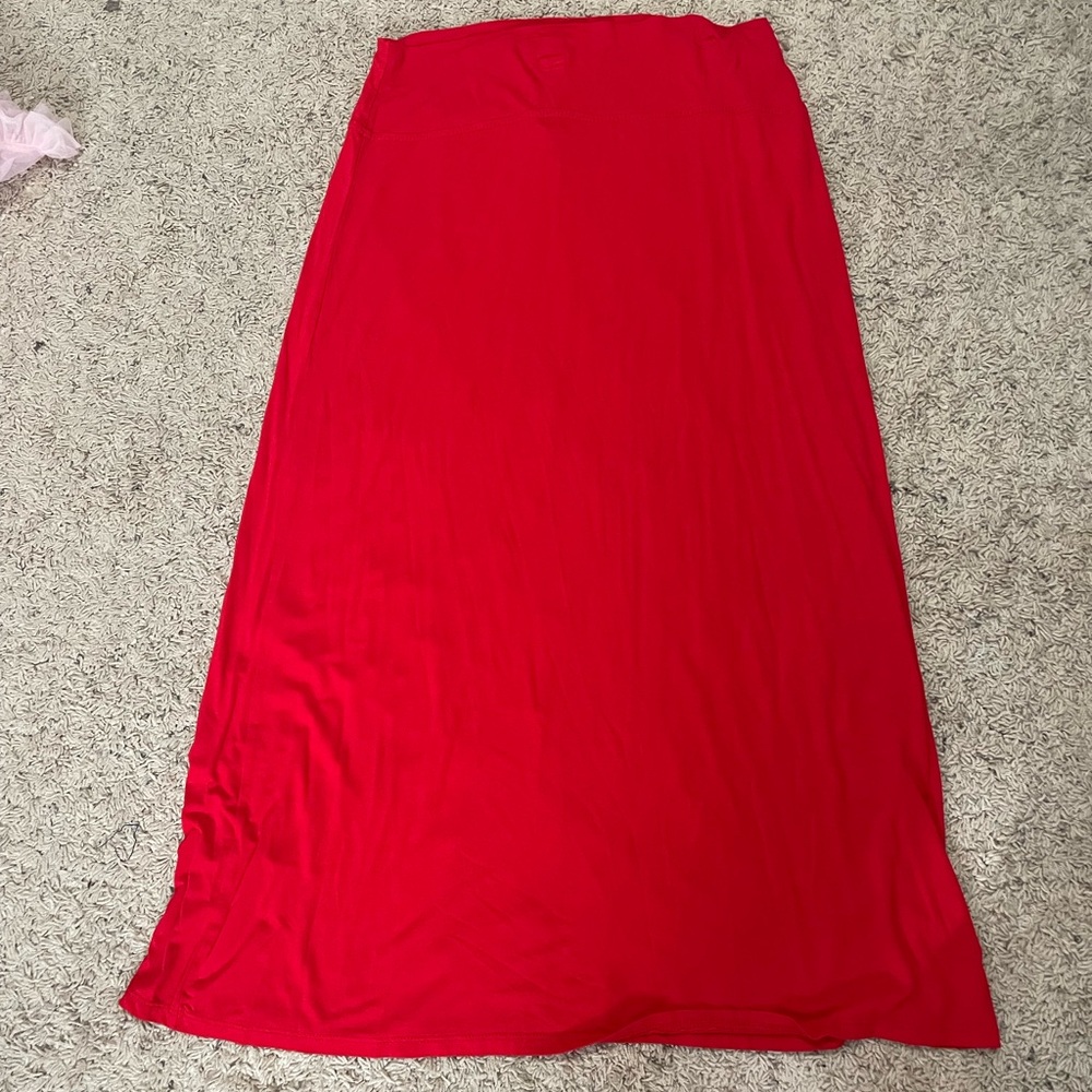 Hybrid & Company Vibrant Red Maxi Skirt